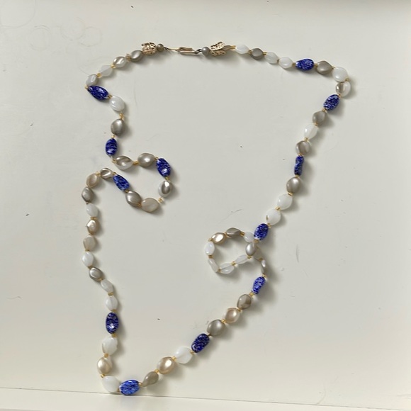 Jewelry - VINTAGE JAPAN NECKLACE